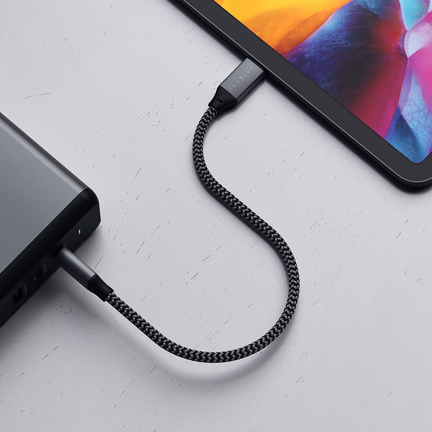 Satechi USB C to USB C Cable, USB4 Cable with 100W Power Delivery, up to 8K at 60Hz, 40Gbps Data Transfer, for M5 MacBook, iPhone 17, iPad and More (10in/25cm) - Image 4